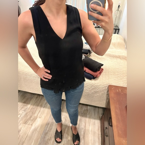 Black Top with Pleats - Picture 1 of 4